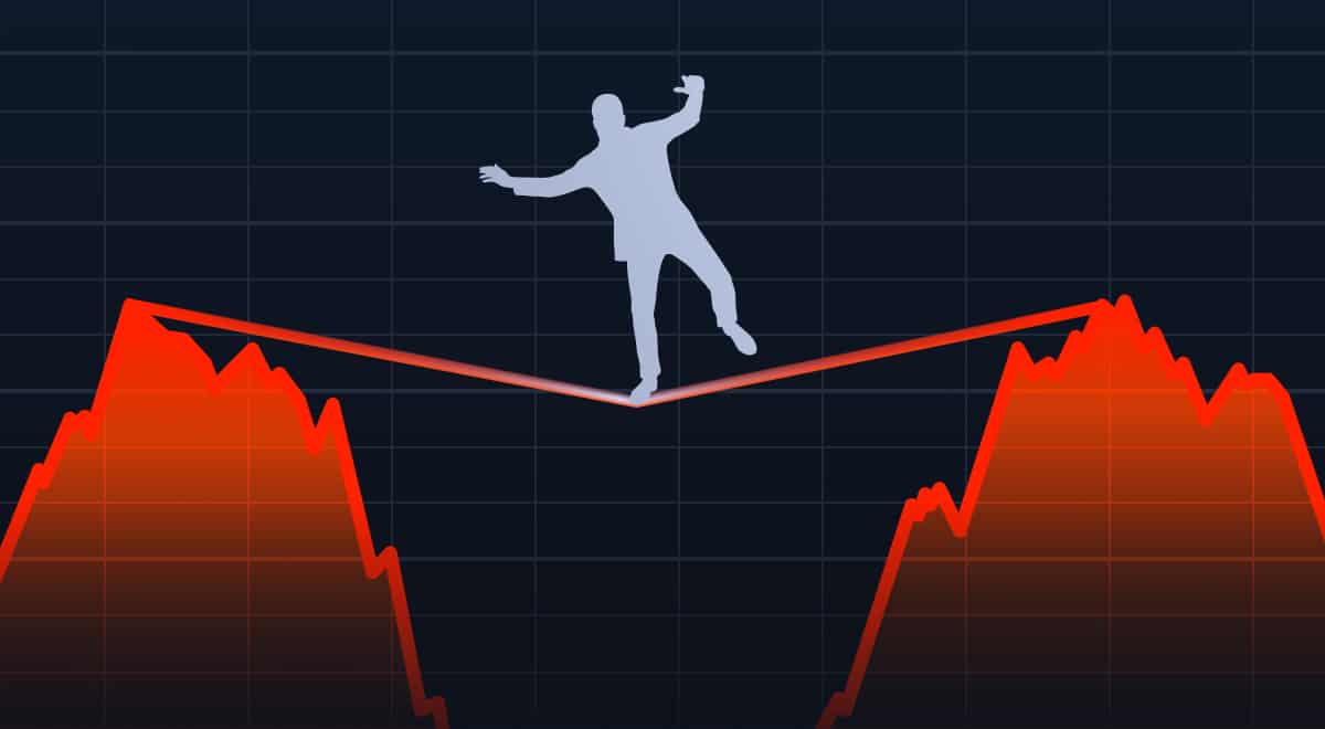 Risk Management in Forex Trading: Predicting Volatility and Managing Drawdowns